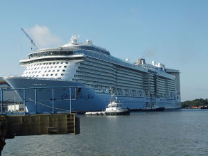 Quantum_of_the_Seas_at_Meyer_Werft