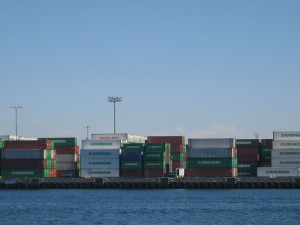 800px-Long_Beach_container_port_2